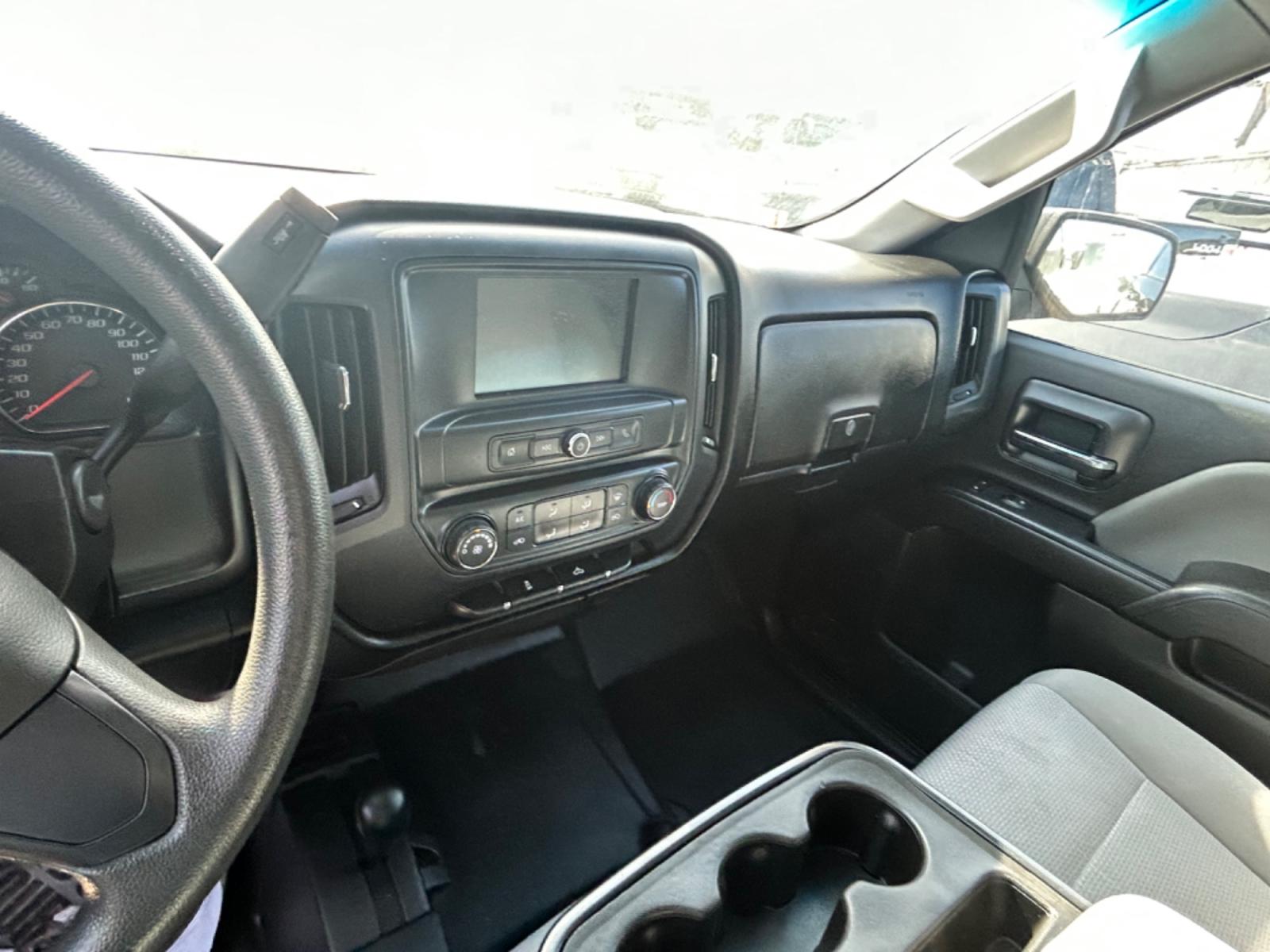 2018 Black Chevrolet Silverado 1500 LS Crew Cab Long Box 4WD (3GCUKNEC6JG) with an 5.3L V8 OHV 16V engine, 6A transmission, located at 1687 Business 35 S, New Braunfels, TX, 78130, (830) 625-7159, 29.655487, -98.051491 - Photo #14